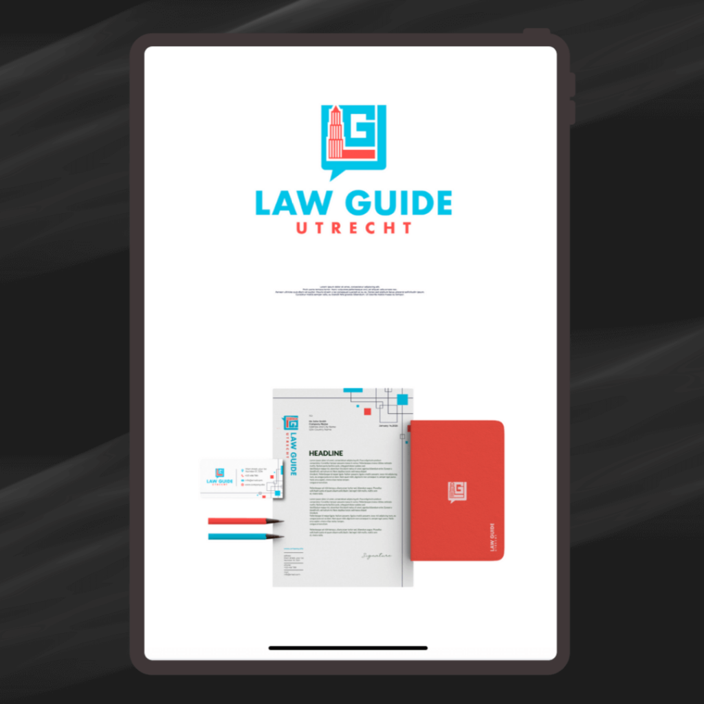 Tablet mock‑up met LGU stationery‑set: logo, briefpapier en notitieboek in huisstijl